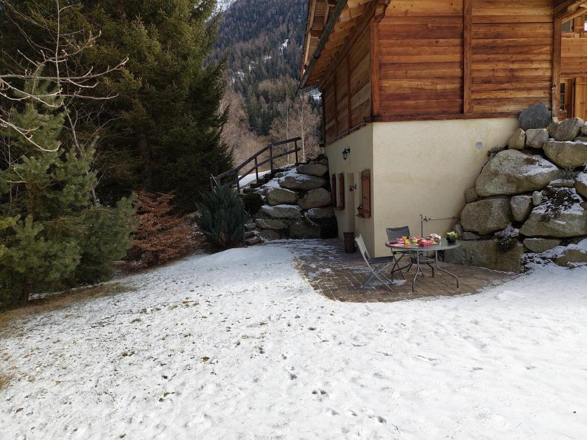 Ferienwohnung Chez Pierre Praz-de-Fort Exterior foto