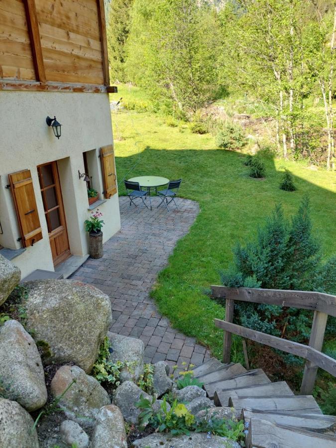 Ferienwohnung Chez Pierre Praz-de-Fort Exterior foto