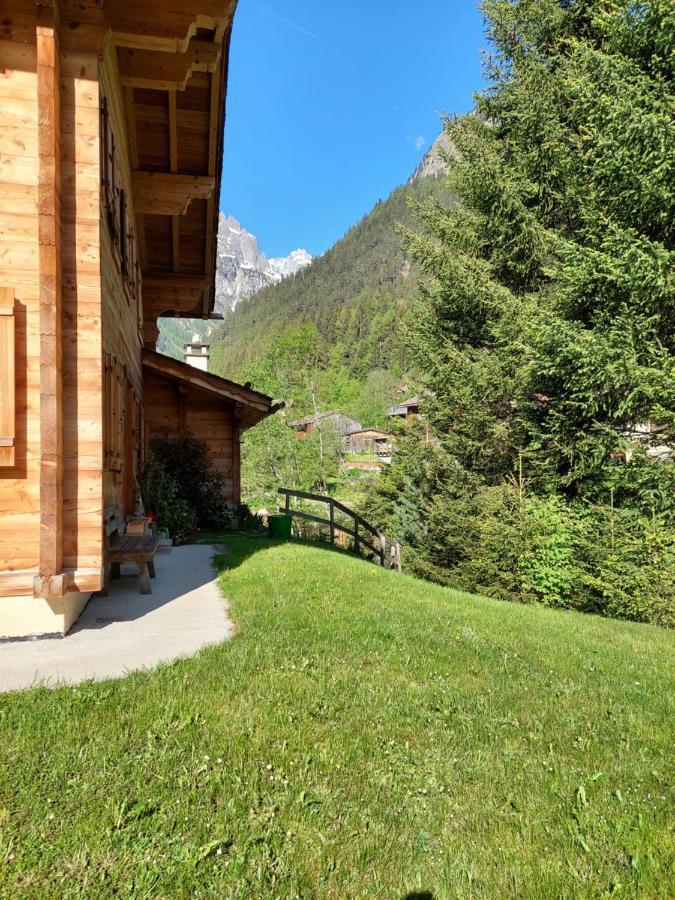 Ferienwohnung Chez Pierre Praz-de-Fort Exterior foto